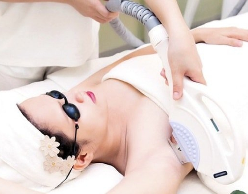 Triệt lông gây mỏng da